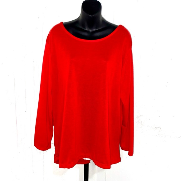 Rouge Collection 4X Red Blouse with Peak-a-boo White Lace Back - Picture 2 of 7